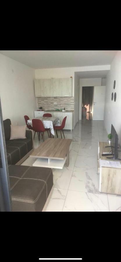 Sea Star Apartments Улцинь Экстерьер фото